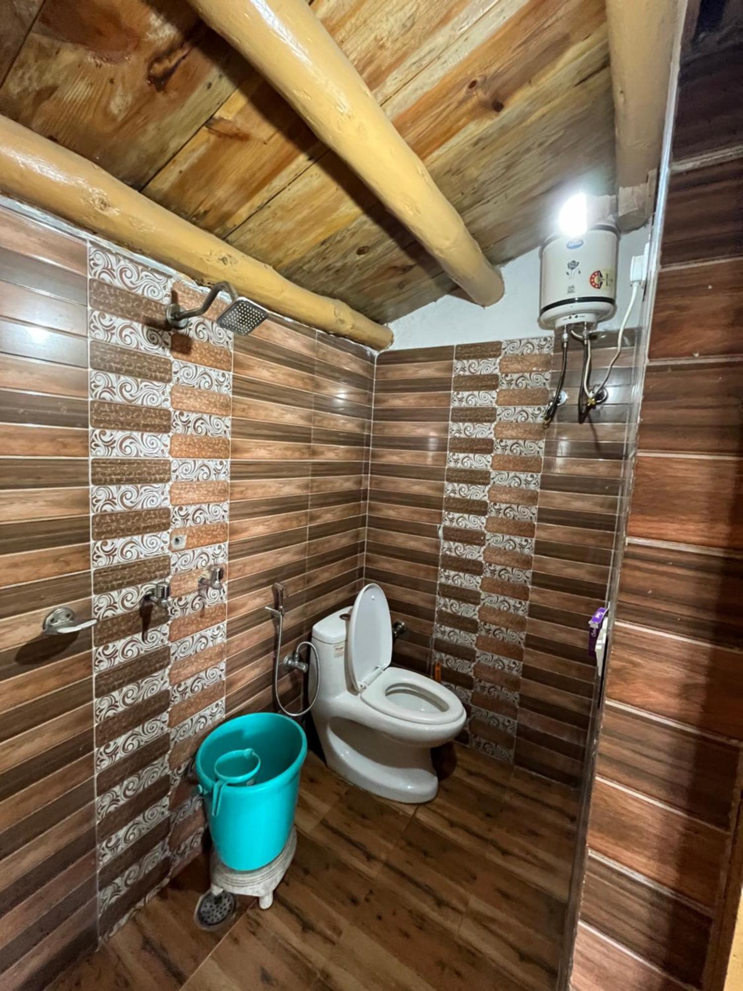 Apple Garden Cottages And Restaurant Dhanaulti Zewnętrze zdjęcie