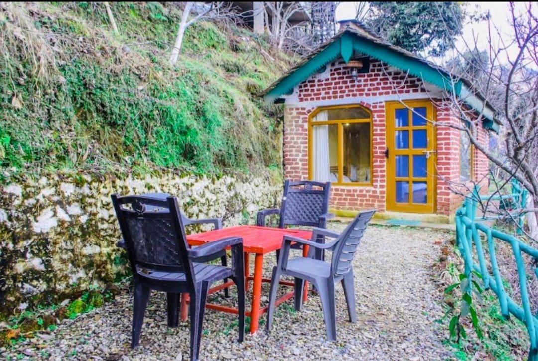 Apple Garden Cottages And Restaurant Dhanaulti Zewnętrze zdjęcie